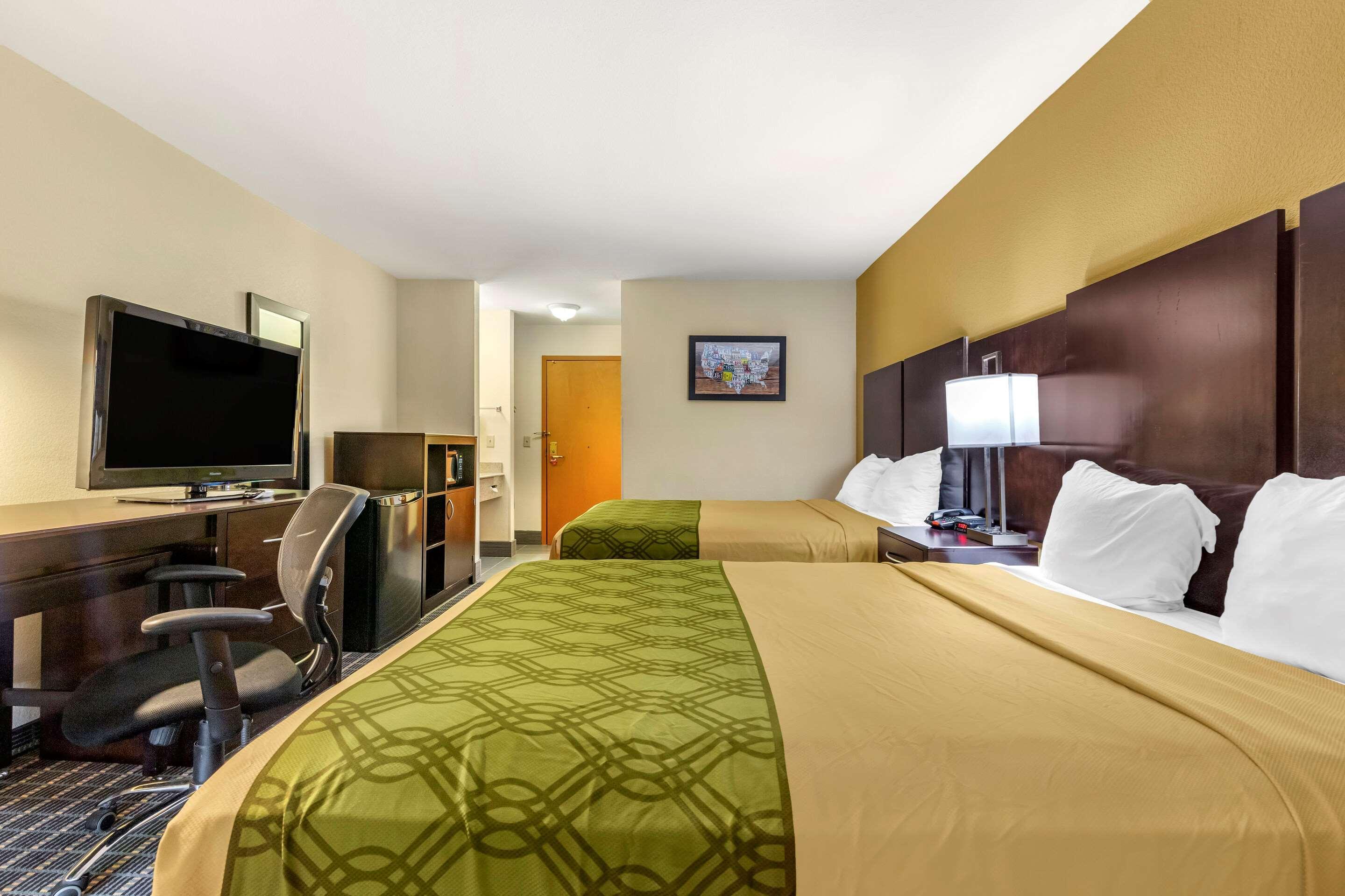 Econo Lodge Брансвік Екстер'єр фото