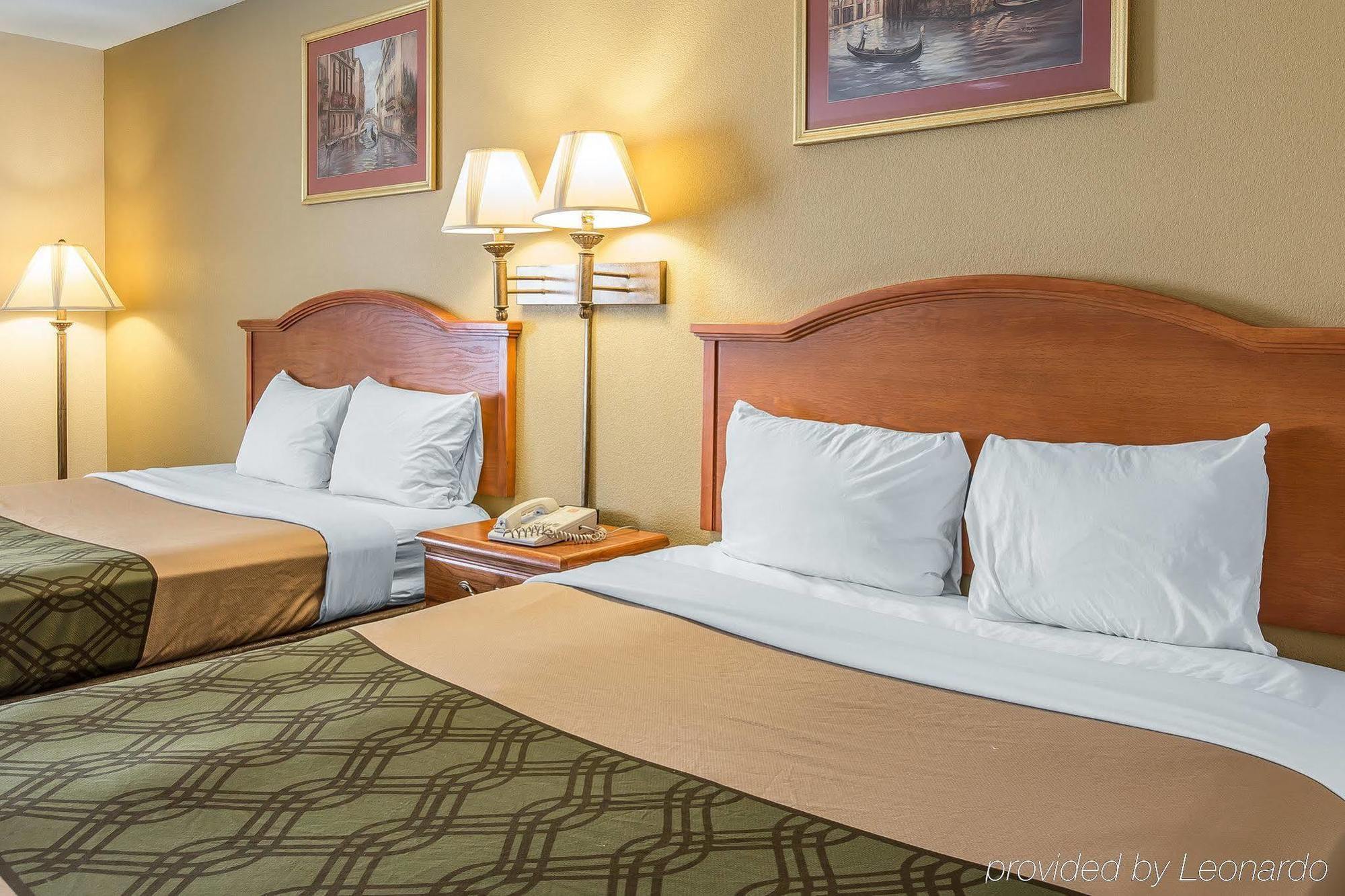 Econo Lodge Брансвік Екстер'єр фото